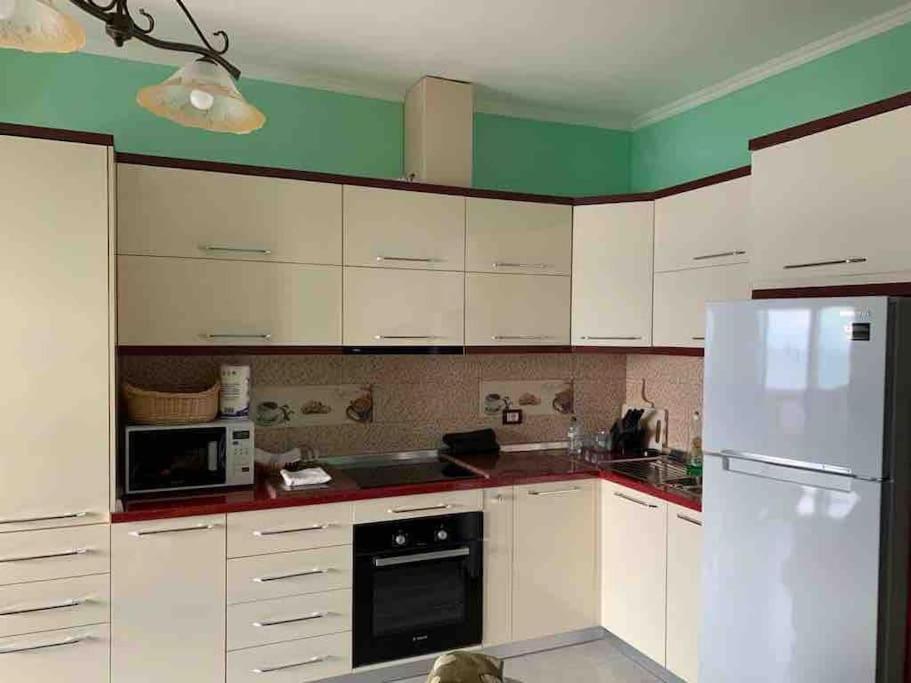 Beautiful Sea View Apartment Durrës Eksteriør bilde
